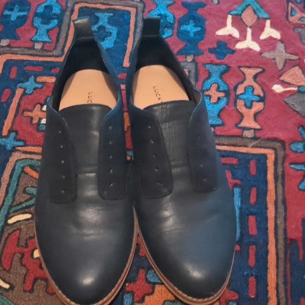 Black Leather Oxfords size 6